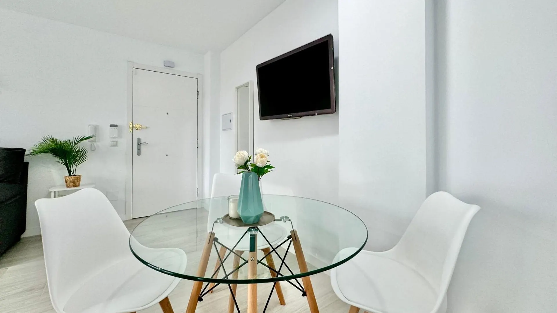 Apartment Apartamento En 1ª Linea De Playa, Piscina Y Parking Benalmadena