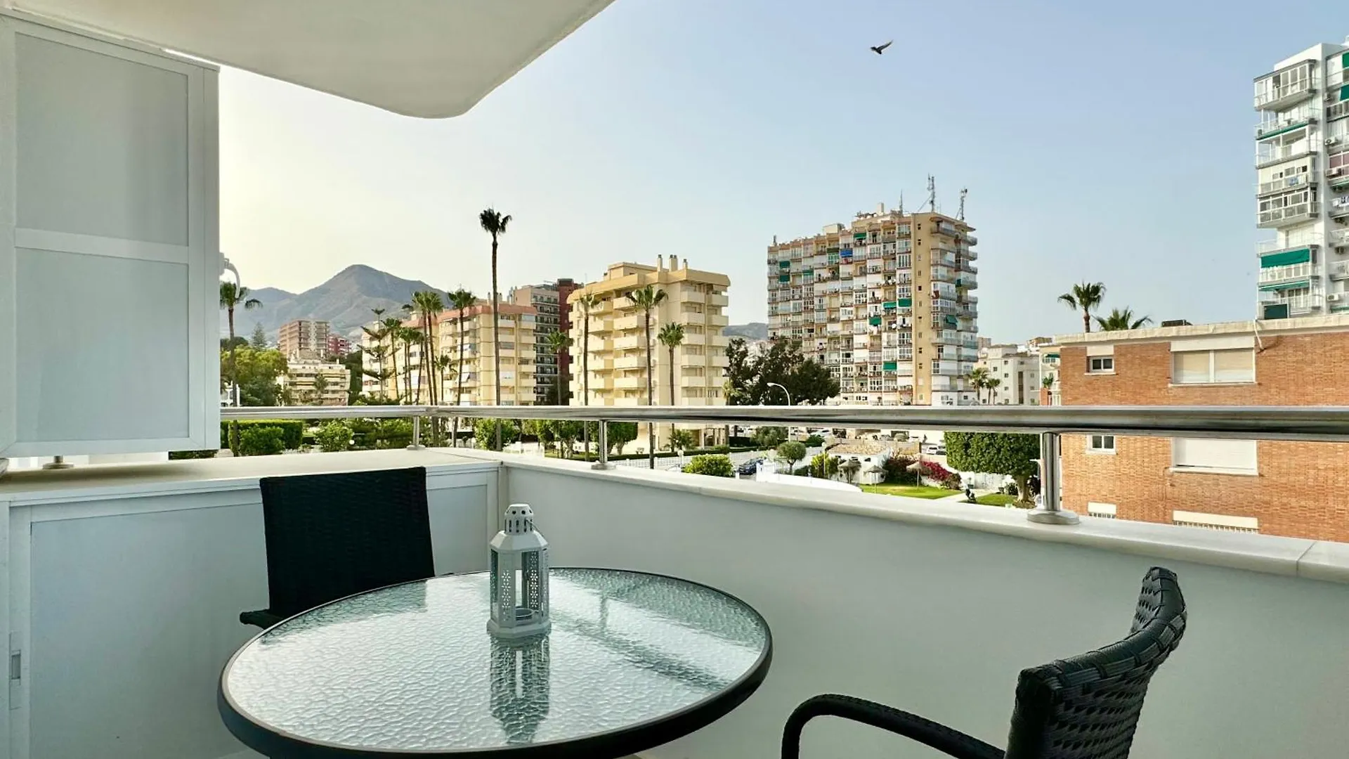 Apartamento En 1ª Linea De Playa, Piscina Y Parking Benalmadena 0*,