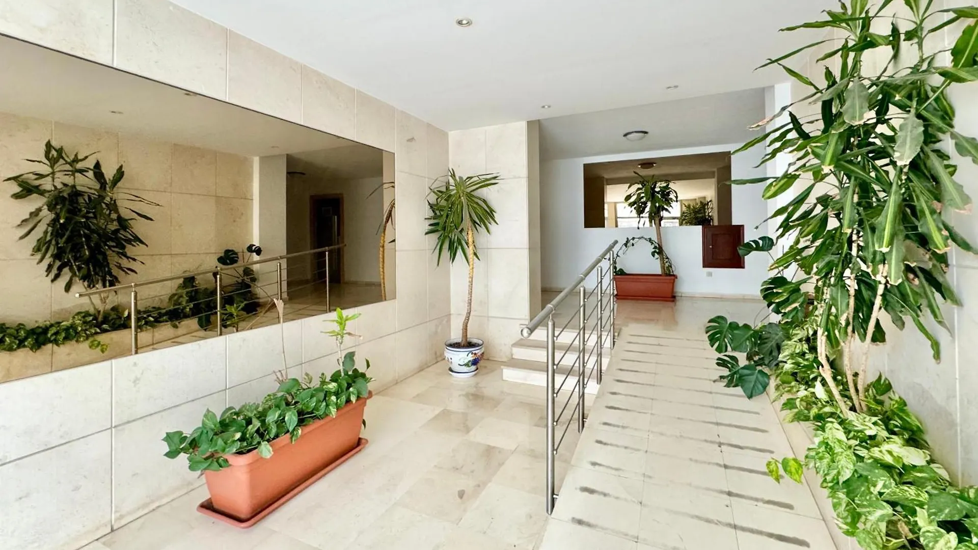 Apartamento En 1ª Linea De Playa, Piscina Y Parking Benalmadena 0*,